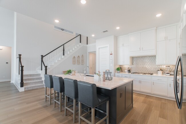 Building Photo - 8030 Allston Vlg Trl