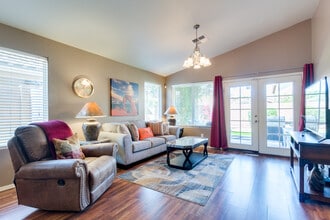 Building Photo - 44342 Palmen Dr