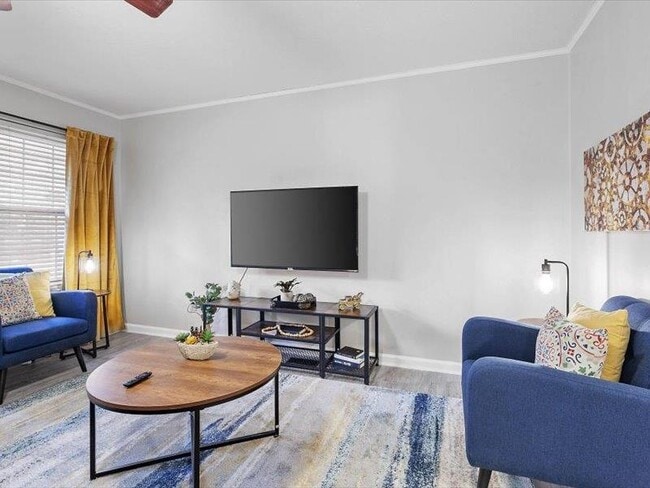 Building Photo - 1835 Portland Ave