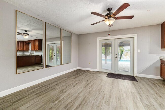 Building Photo - 5680 Durrance Rd