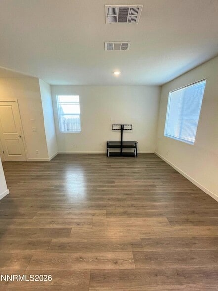 Building Photo - 8839 Wolf Moon Dr