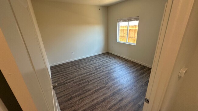Building Photo - Coyote Run Duplexes