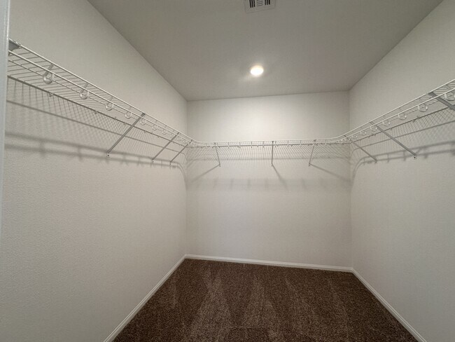 Building Photo - 10402 Rankin Rdg Ct