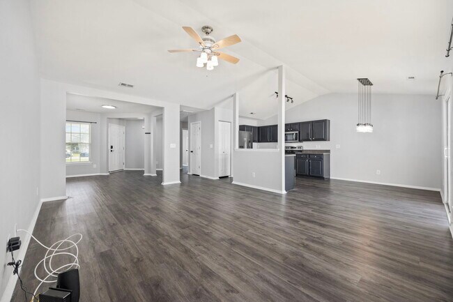 Building Photo - 1006 Post Oak Ct