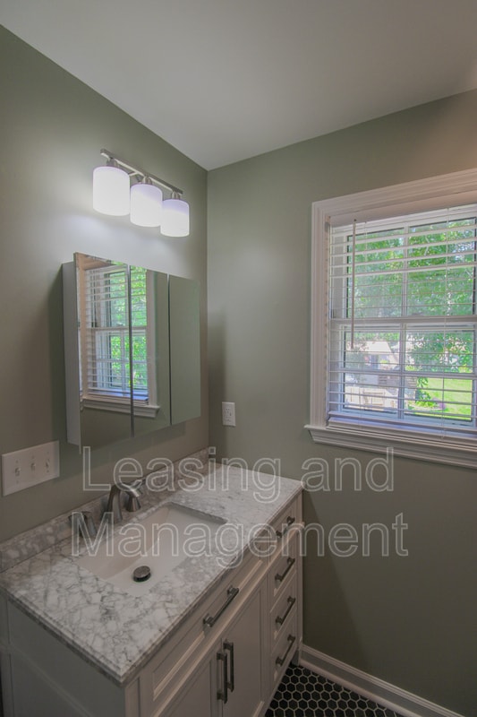 Building Photo - 2345 Wofford Rd