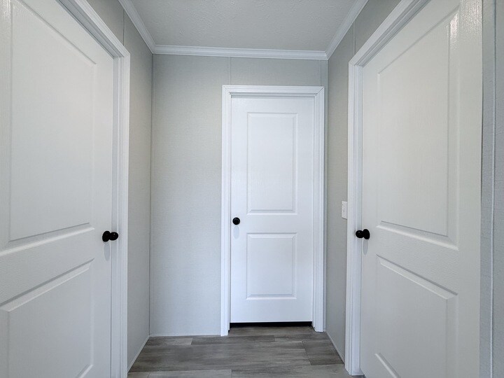 Building Photo - 29811 W Essex Ct