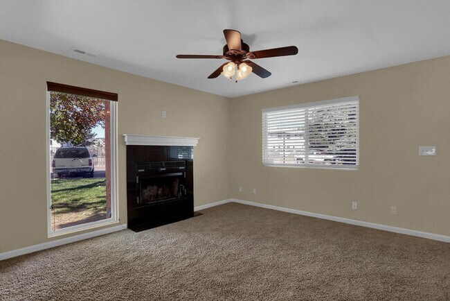 Building Photo - 2488 Washo Cir