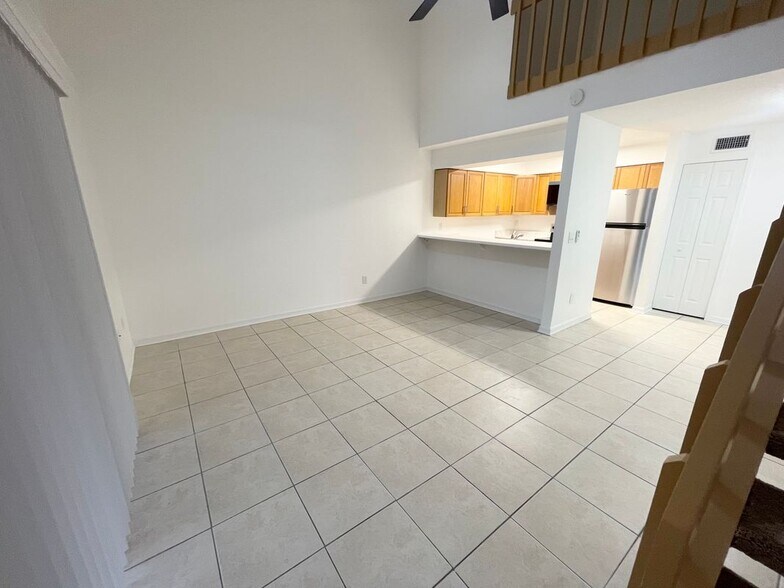 Building Photo - 2759 Hunt Club Ln