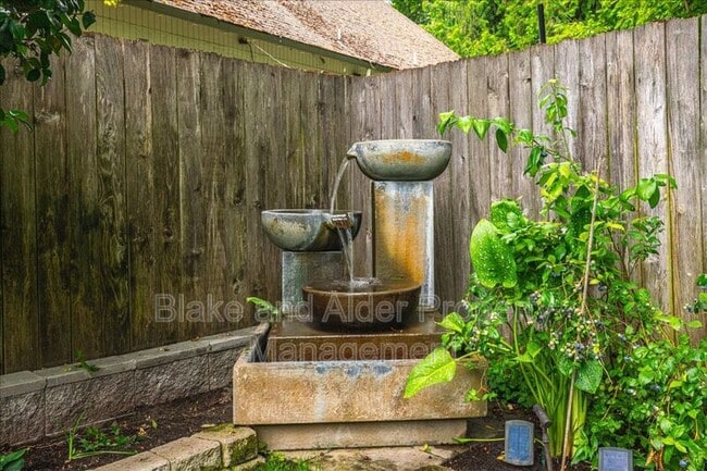 Building Photo - 7981 SW Kelso Ct