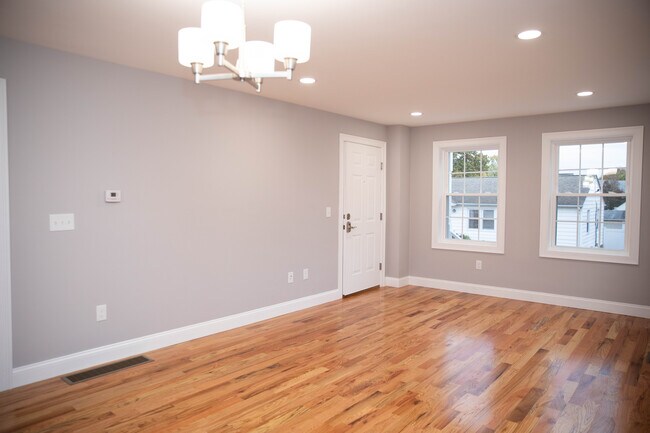 Living Room - 37 Manhattan St