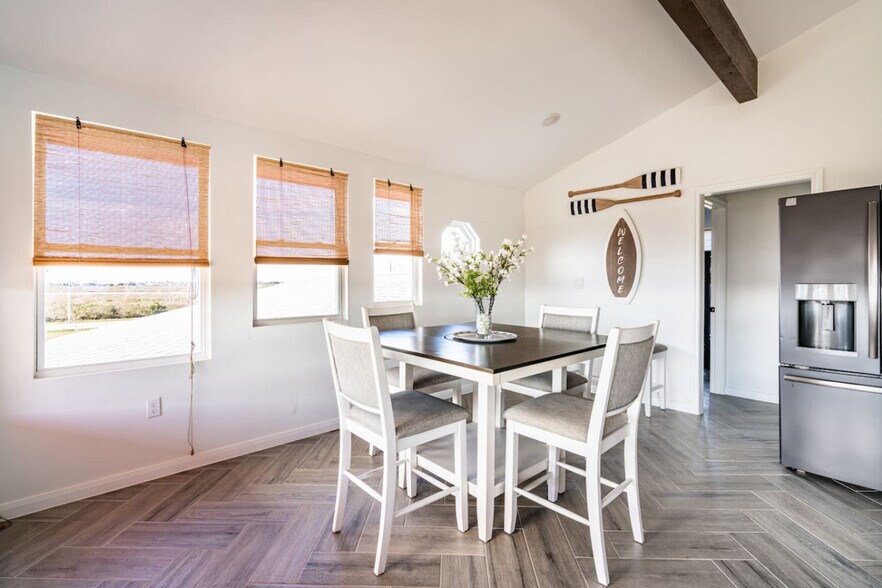 Building Photo - 920 17th St