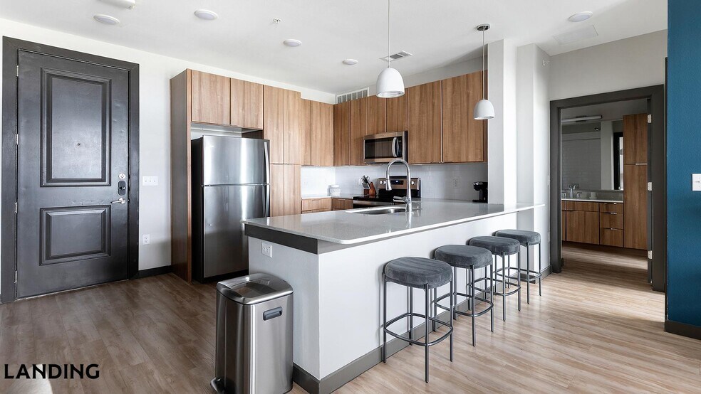 Building Photo - 3875 Burnham