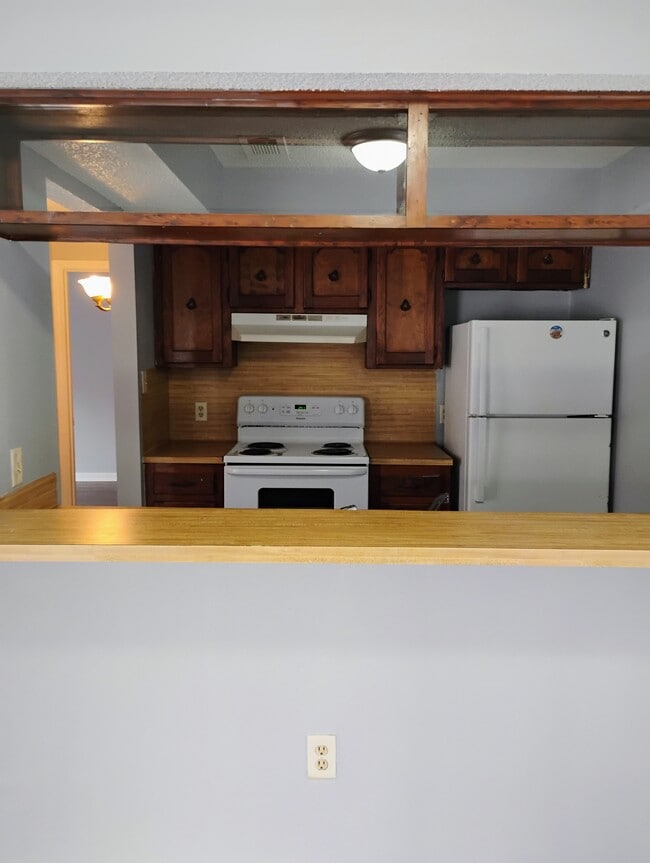 Building Photo - 1707 Port Dr