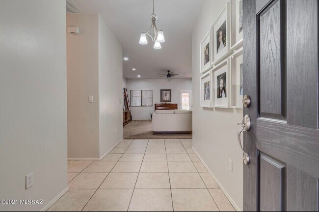 Building Photo - 7653 W Quachila Ct