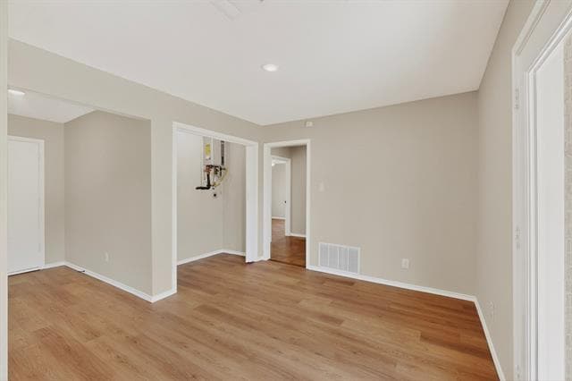 Building Photo - 2506 Hillsboro Ave