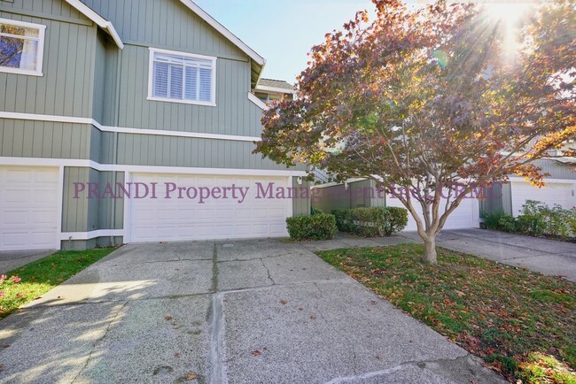 Primary Photo - Spinnaker Point Townhome with 2 Car Garage!