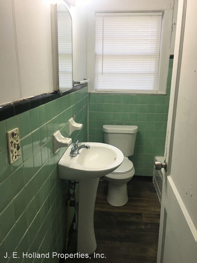 Building Photo - 3 br, 1 bath House - 10478 Theresa Drive