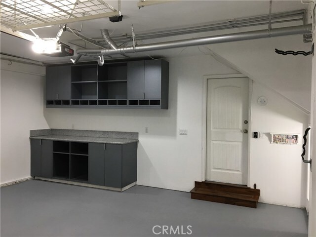 Building Photo - 952 2nd St.