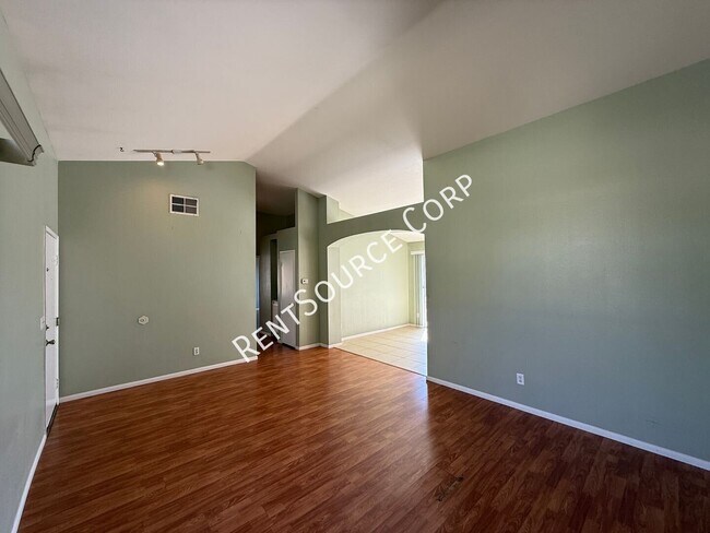 Building Photo - 42803 Fanchon Ave
