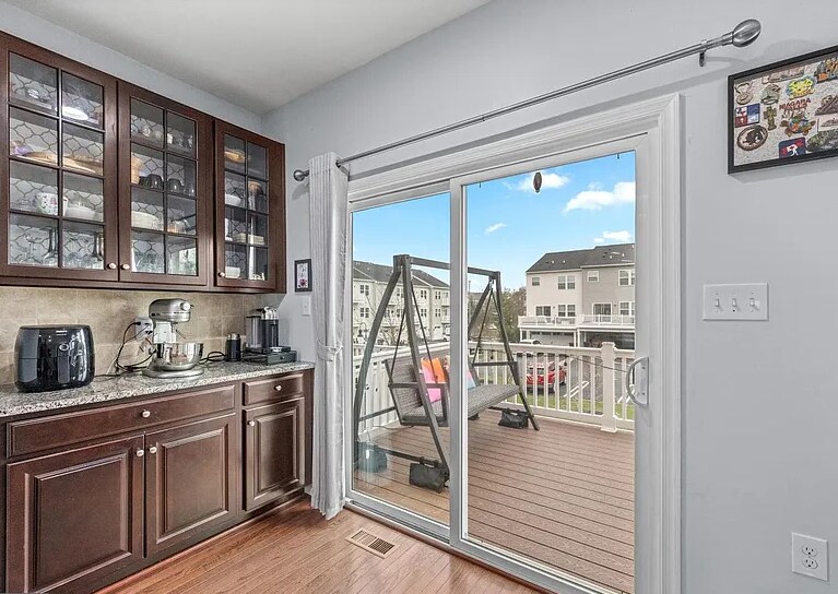 Building Photo - 24 Chamberlain Ct