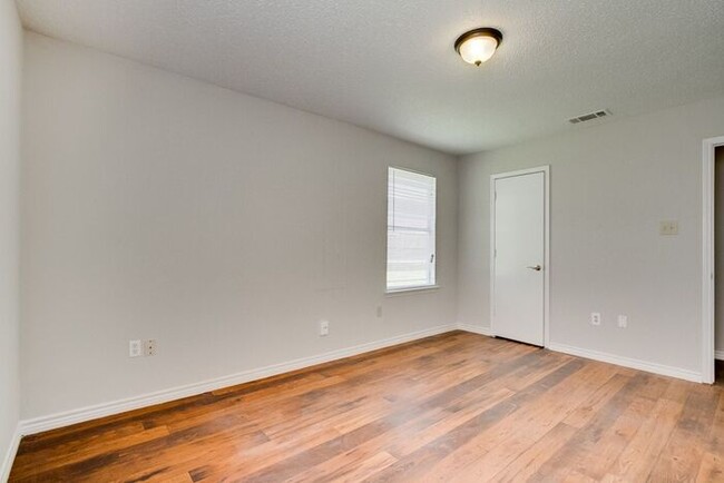 Building Photo - No Application Fees*