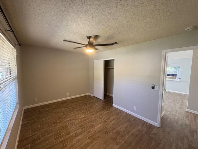 Building Photo - 9617 Copper Creek Dr