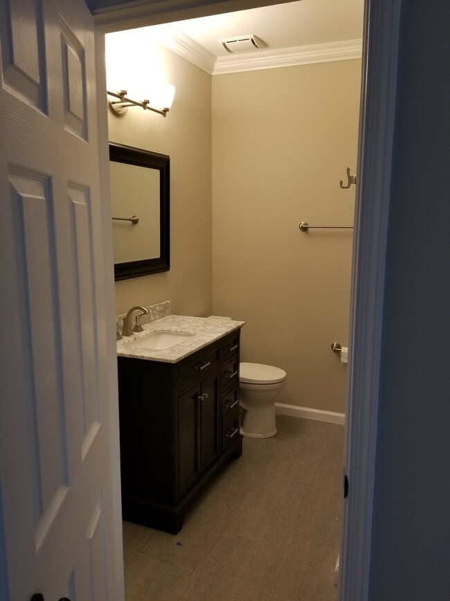 Building Photo - 12905 Alton Square