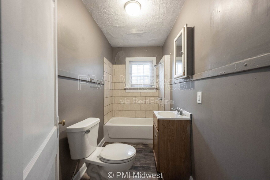 Building Photo - 1344 Burdsal Pkwy