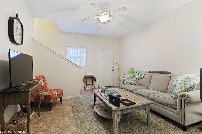 Building Photo - 29479 Canal Rd