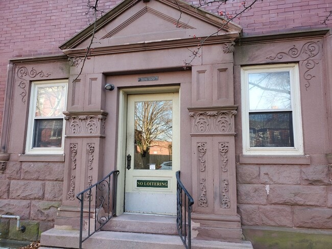 Building Photo - 1 Bedroom in Downtown Lancaster