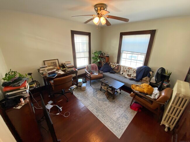 Primary Photo - 30 Tilton St