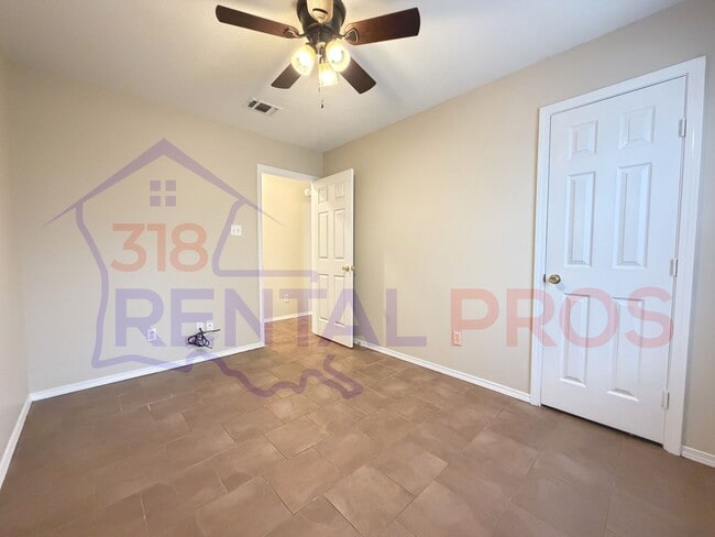 Building Photo - 3 Bed, 2 Bath Home in Ruston!