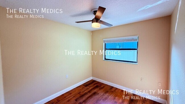 Building Photo - 2708 Geoffrey Dr