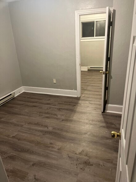 Bedroom 1 - 3100 N 29th St
