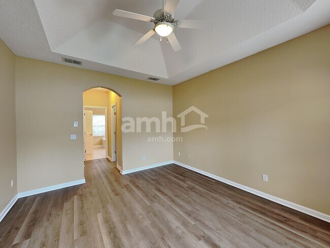 Building Photo - 921 Indian River Rd