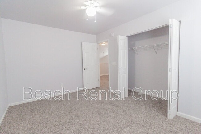 Building Photo - 211 Connemara Dr