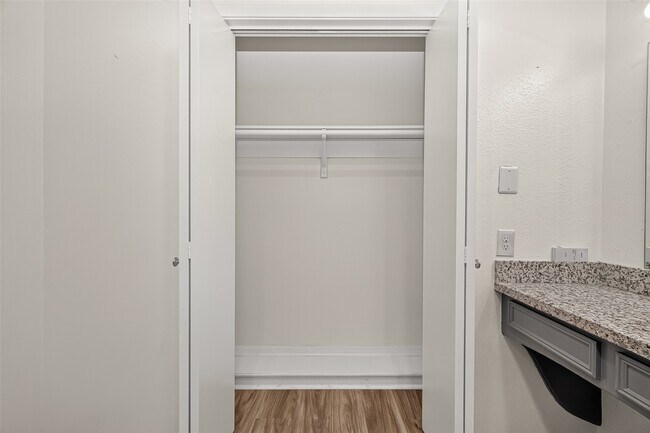 Building Photo - 14030 Cashel Forest Dr
