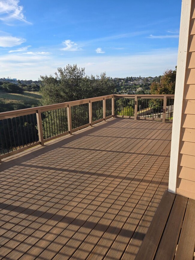 Building Photo - Pismo Beach home in great neighborhood