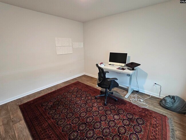Building Photo - 152 Woodmere Dr