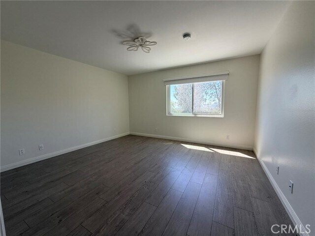 Building Photo - 2257 Poppy Ave