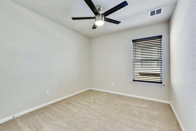 Building Photo - 5952 Agostino Dr