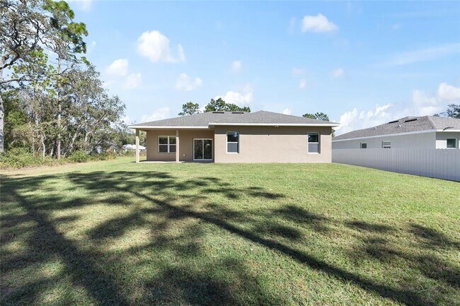 Building Photo - 5998 SW 154th Street Rd