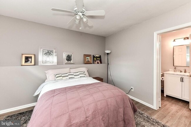 Building Photo - 21820 Leatherleaf Ct