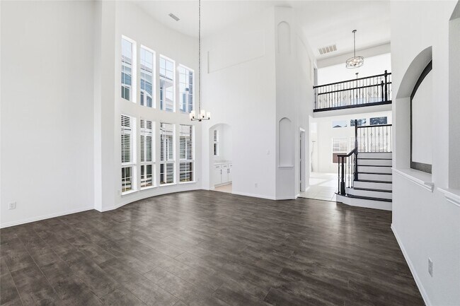 Building Photo - 412 Cypress Hill Dr