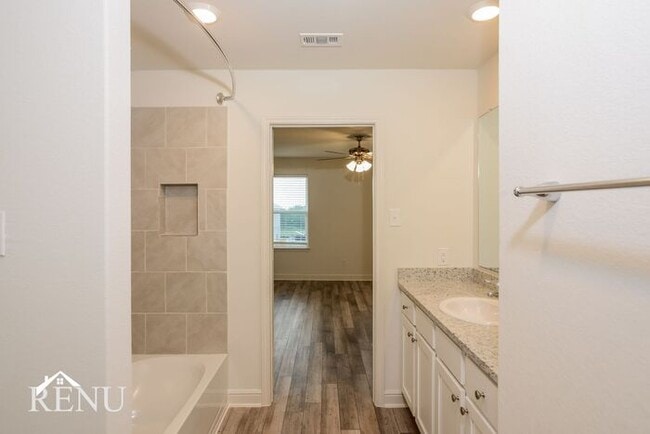 Building Photo - 2818 Tybee Crk