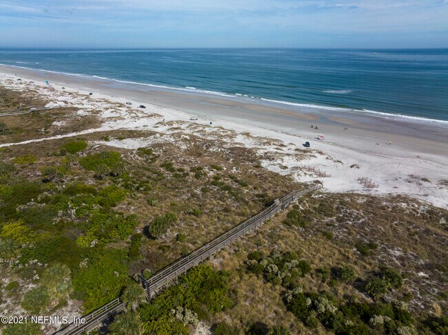 Building Photo - 4250 A1A S