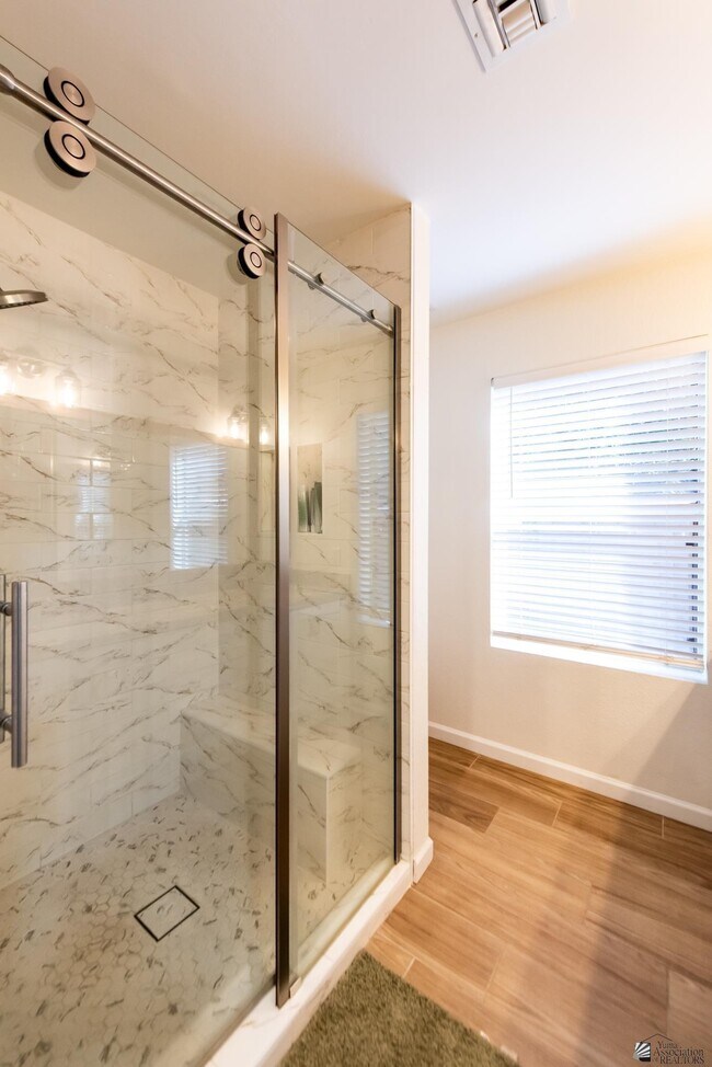 Building Photo - 3484 W 14th St