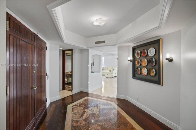 Building Photo - 19355 Turnberry Way