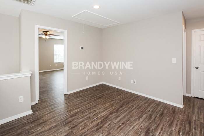 Building Photo - 8950 Chalkstone Rd