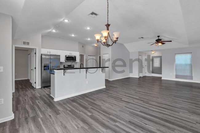 Building Photo - 5356 Pebble Beach Dr